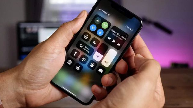 和乐镇苹果手机维修分享iPhone 12信号差怎么办 